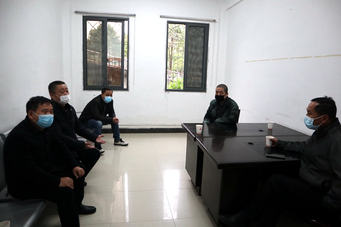 监利法院 巧妙斡旋促成和解   助力企业复工复产.JPG