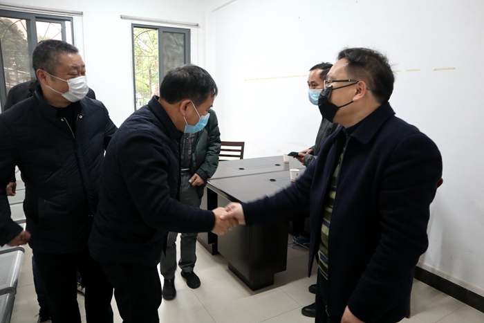 监利法院 巧妙斡旋促成和解   助力企业复工复产2.JPG