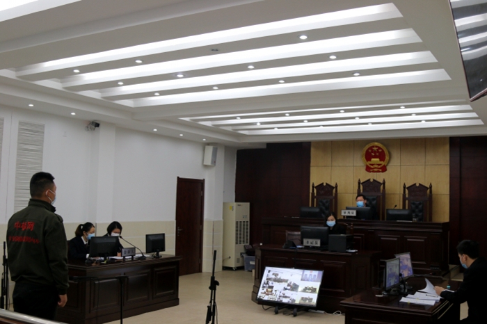 洪湖法院：体温门禁机 手持测温枪确保庭审安全.jpg