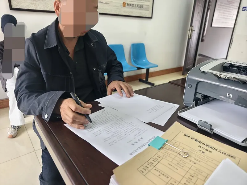 微信图片_20251017125707_副本.jpg