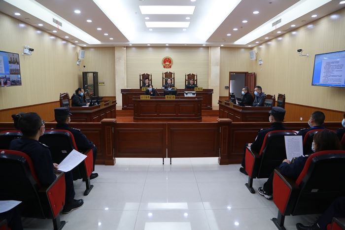 荆州中院行政庭公开开庭审理征收补偿决定案.JPG